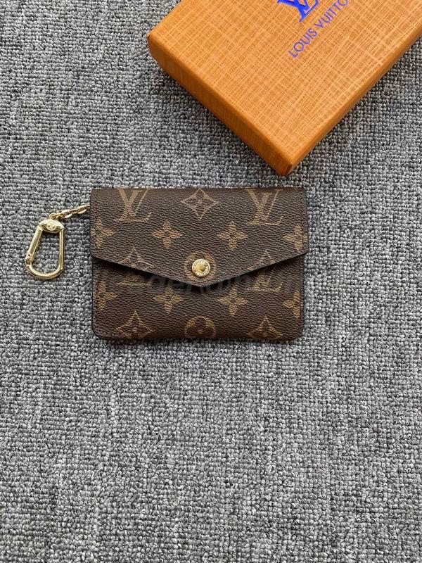 LV Wallets 16